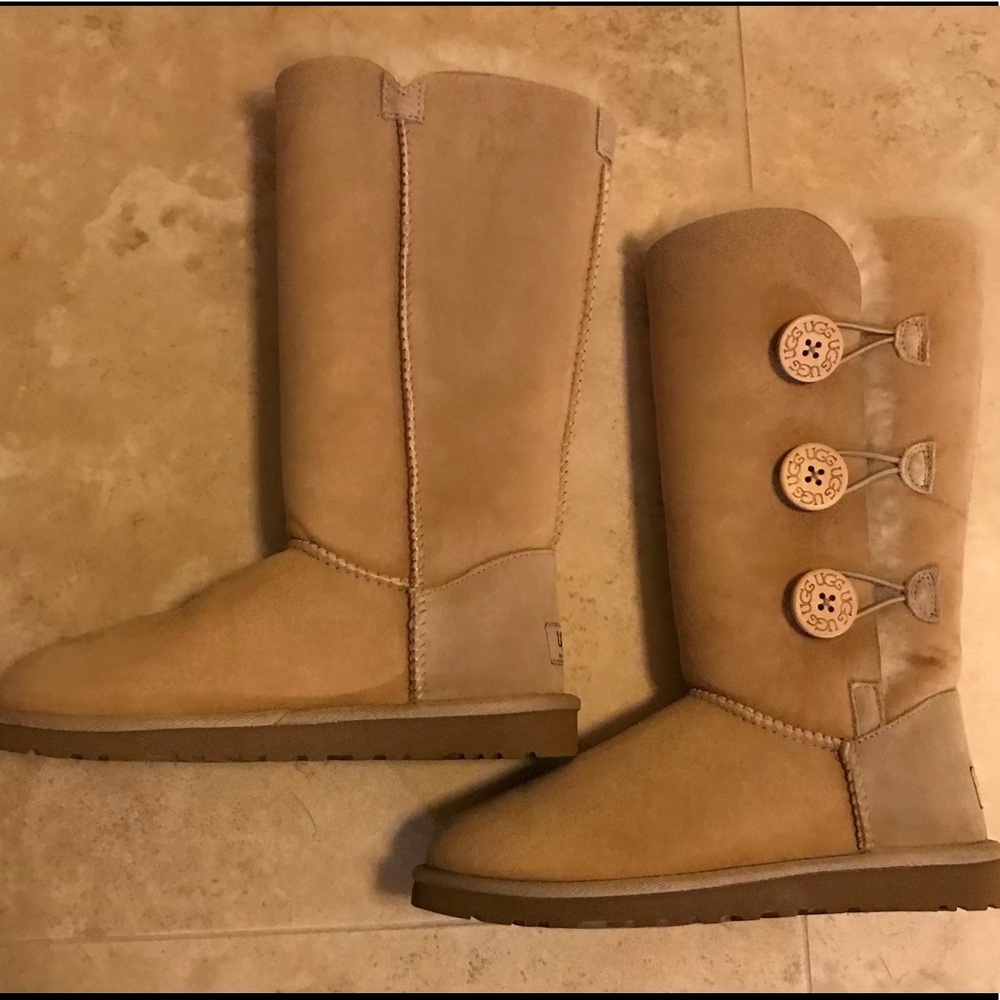 Ugg Boots Size 5 New Without Tags